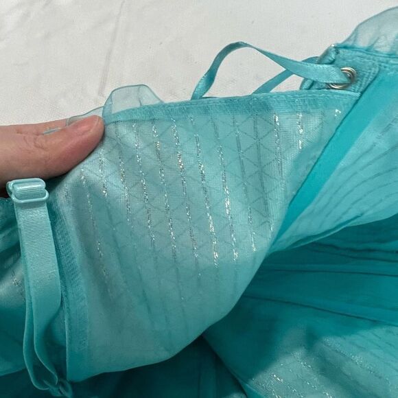 Frederick’s of Hollywood Turquoise Corset‎ - Picture 5 of 9